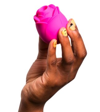SUCCHIA CLITORIDE A FORMA DI ROSA