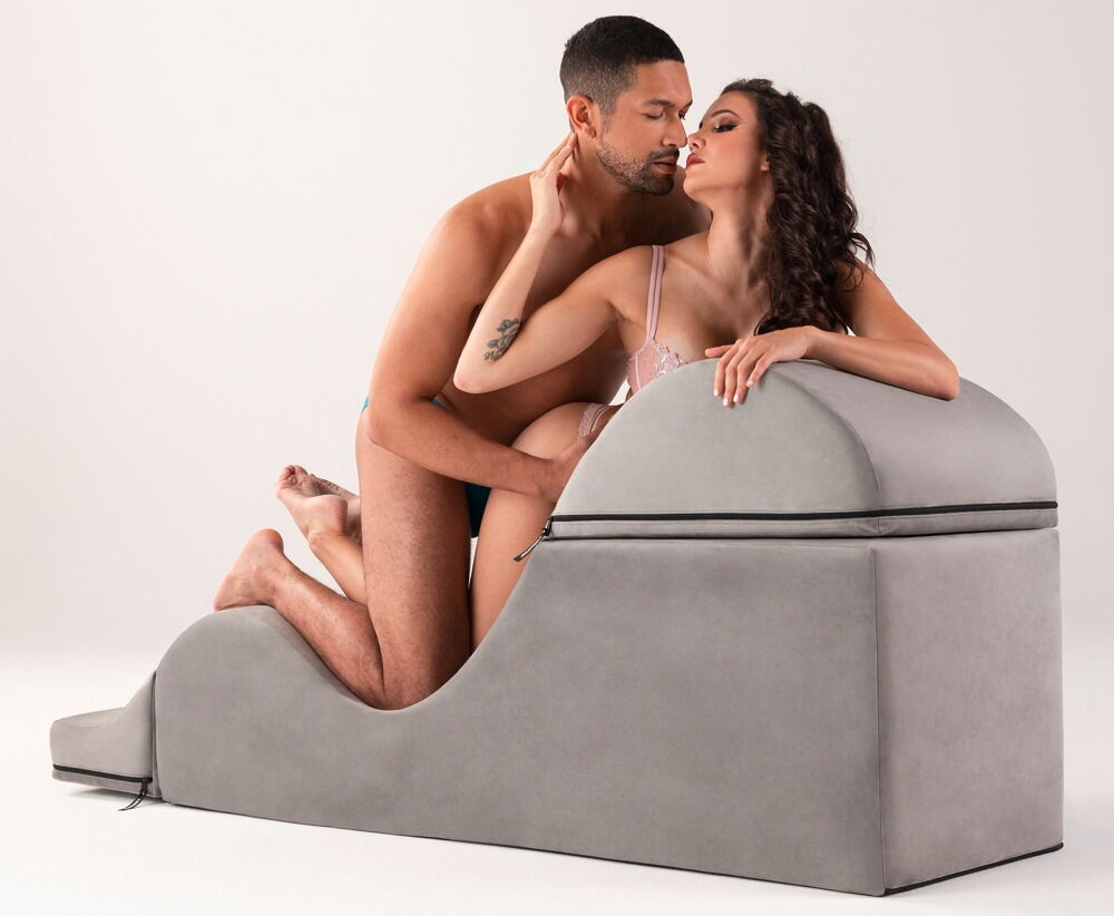 PANCA IMBOTTITA PER LE POSIZIONI DEL SESSO - immagine 6